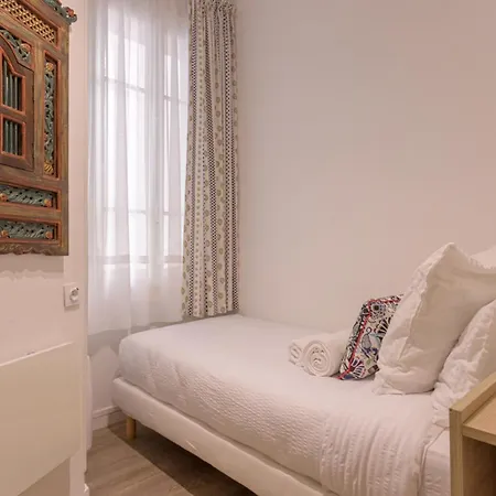 Flat In The Heart Of Cannes
